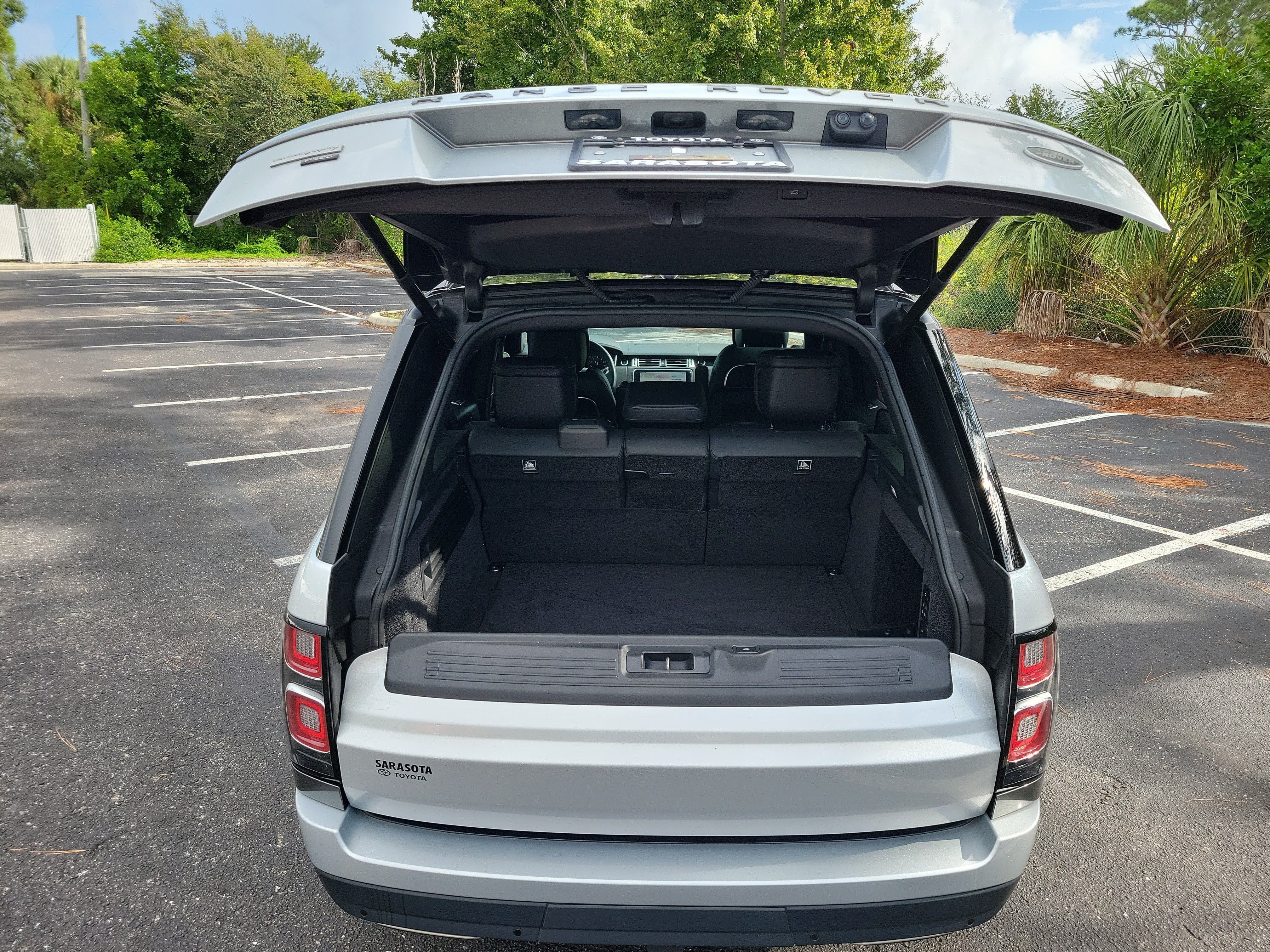 Used 2022 Land Rover Range Rover Autobiography AWD/4WD image 10