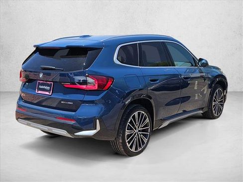 Used 2026 BMW X1 xDrive28i AWD/4WD image 5