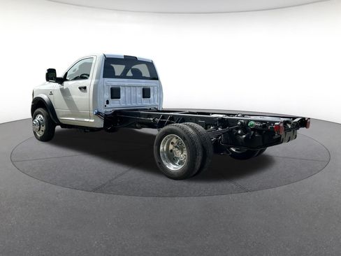 New 2026 RAM 5500 Tradesman AWD/4WD image 3