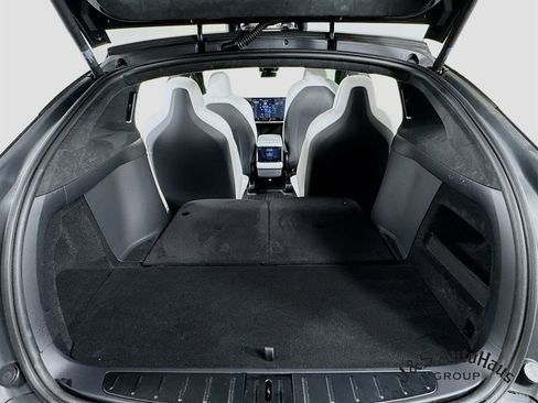 Used 2024 Tesla Model X image 33