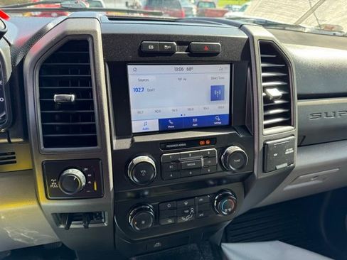 Used 2020 Ford F250 XL image 19