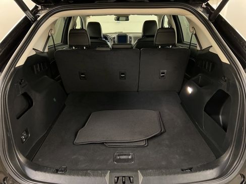 Certified 2022 Ford Edge SEL w/ Convenience Package image 35
