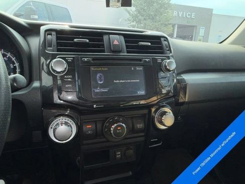 Used 2017 Toyota 4Runner TRD Off-Road Premium AWD/4WD image 10
