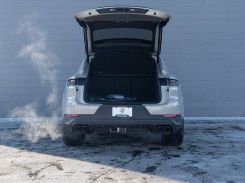 New 2026 Porsche Cayenne S image 14