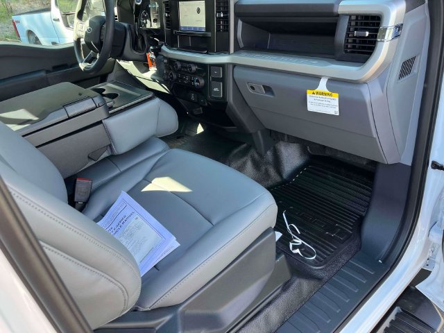 New 2026 Ford F450 XL AWD/4WD image 16