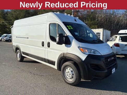 Used 2023 RAM ProMaster 2500 FWD image 1