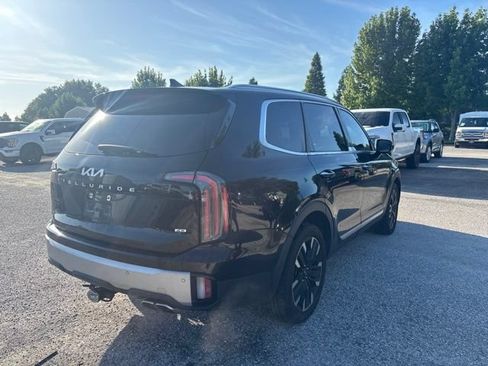 Used 2023 Kia Telluride SX Prestige AWD/4WD image 5
