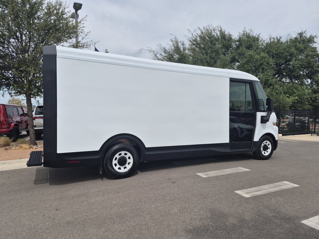 Used 2024 Chevrolet Brightdrop 600 w/ Commercial Equipment Package AWD/4WD image 10