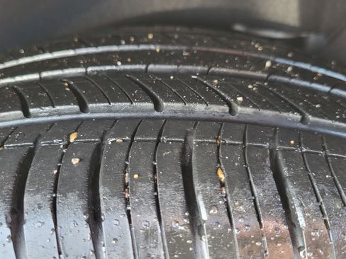 Used 2023 Chevrolet Equinox RS w/ LPO, Floor Liner Package image 32