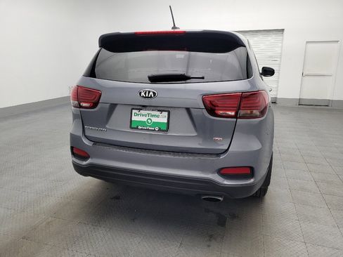 Used 2020 Kia Sorento LX image 7