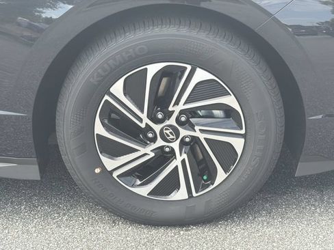 New 2026 Hyundai Sonata Blue FWD image 14