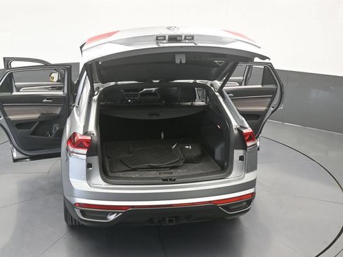Used 2022 Volkswagen Atlas Cross Sport SE FWD image 69