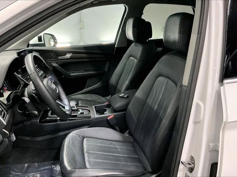 Used 2023 Audi Q5 2.0T Premium w/ Convenience Package image 27
