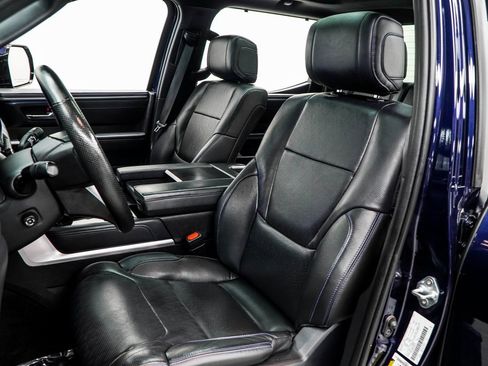 Used 2022 Toyota Tundra Platinum image 37