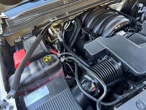 Used 2017 GMC Yukon Denali w/ Open Road Package image 37