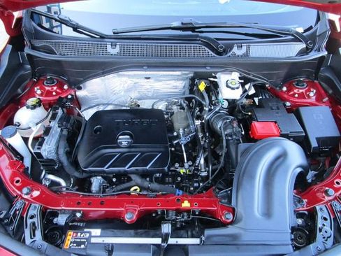 Used 2020 Buick Encore GX Essence w/ Experience Buick Package image 9