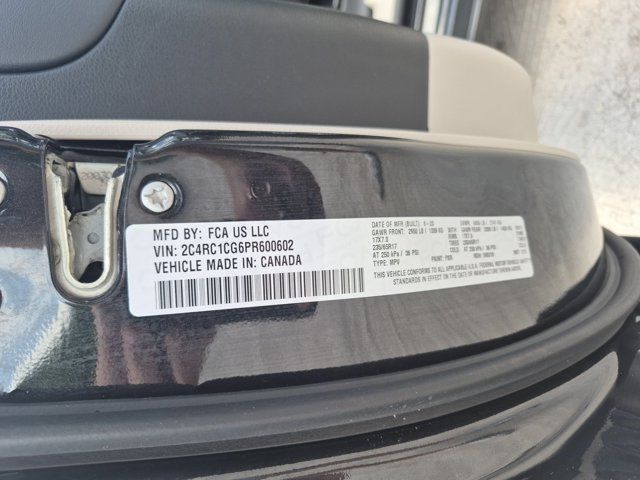 Used 2023 Chrysler Voyager LX FWD image 36