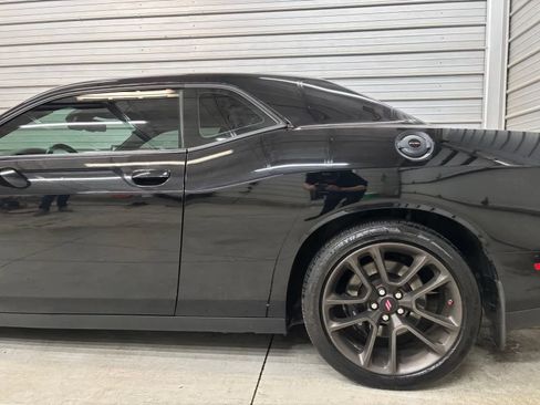 Used 2021 Dodge Challenger R/T Scat Pack RWD image 6