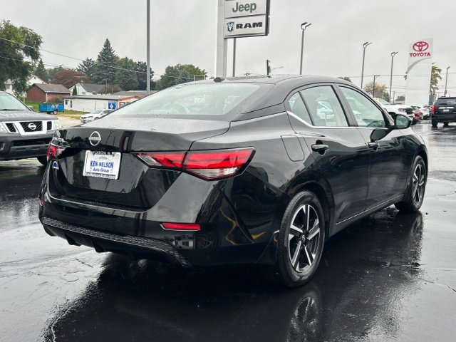 Used 2025 Nissan Sentra SV FWD image 7