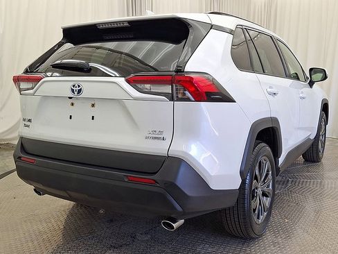 Certified 2023 Toyota RAV4 XLE Premium image 2