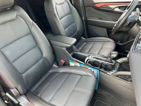 Used 2026 Chevrolet TrailBlazer RS w/ Convenience Package FWD image 11