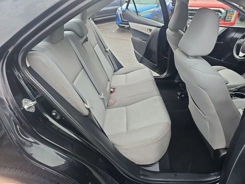 Used 2016 Toyota Corolla LE image 20