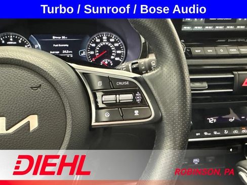 Used 2022 Kia Seltos SX w/ Sunroof Package AWD/4WD image 27
