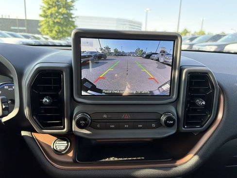 Used 2023 Ford Bronco Sport Outer Banks w/ Tech Package AWD/4WD image 27