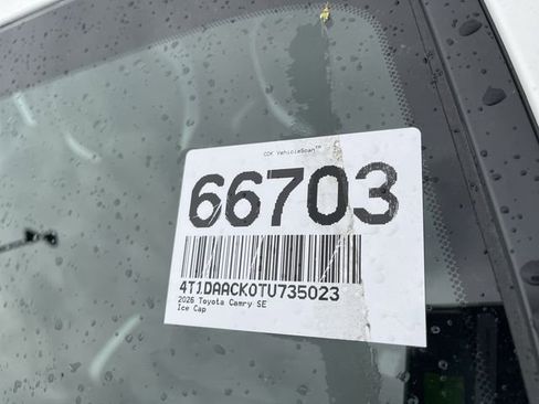 New 2026 Toyota Camry SE FWD image 23