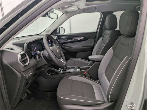 New 2026 Chevrolet TrailBlazer LT w/ Convenience Package image 17