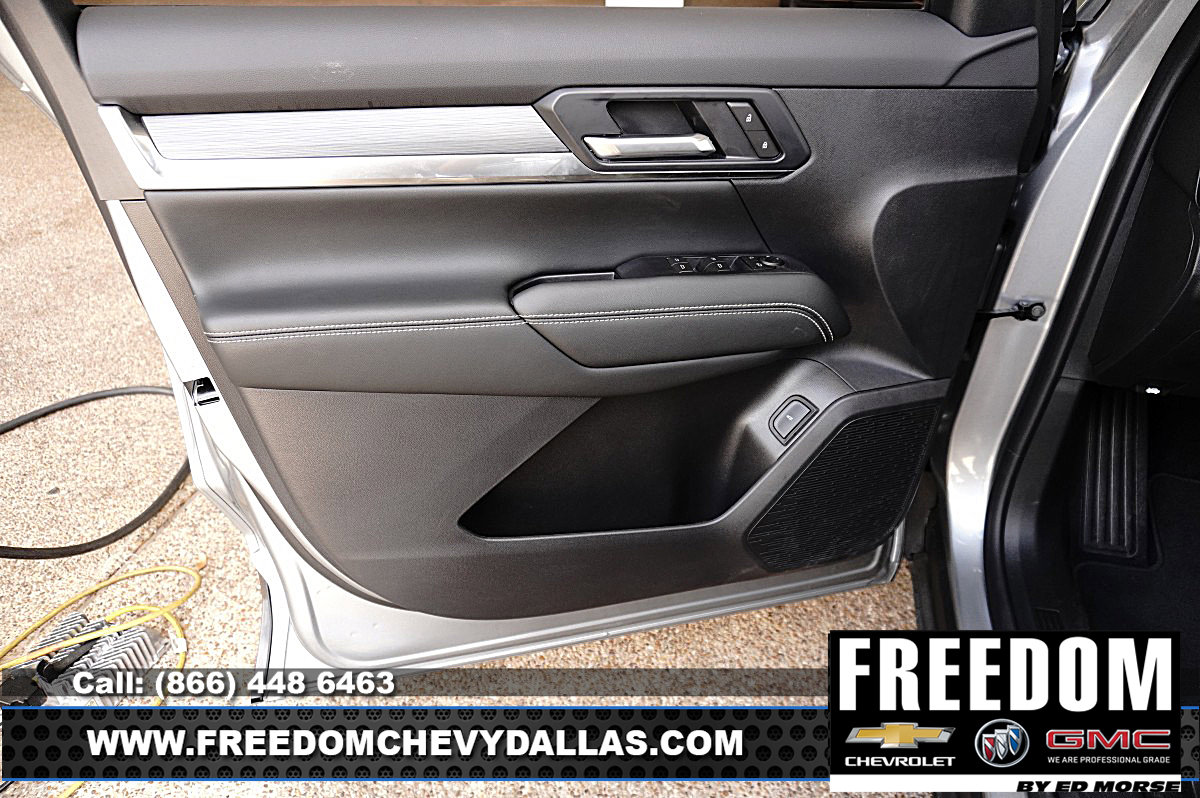 New 2026 GMC Terrain Elevation w/ Elevation Premium Package FWD image 36