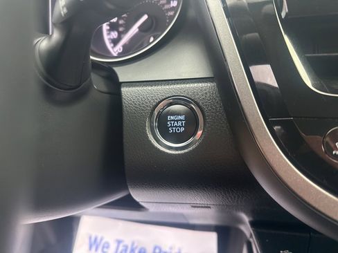 Used 2024 Toyota Camry SE image 27