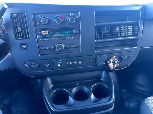 Used 2025 Chevrolet Express 2500 Extended w/ Communications Package image 6