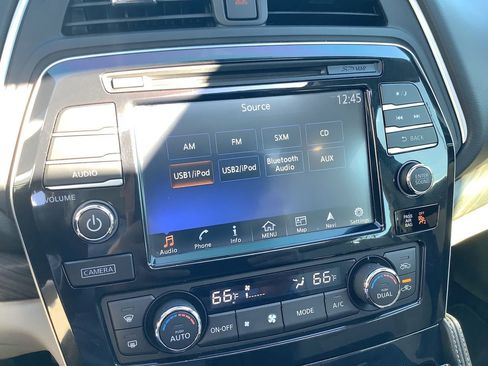 Used 2018 Nissan Maxima Platinum image 24