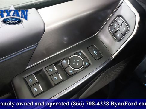 New 2026 Ford F250 Platinum w/ FX4 Off-Road Package image 29