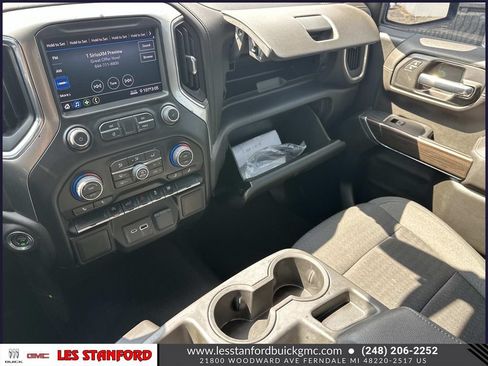 Certified 2021 Chevrolet Silverado 1500 LT AWD/4WD image 33