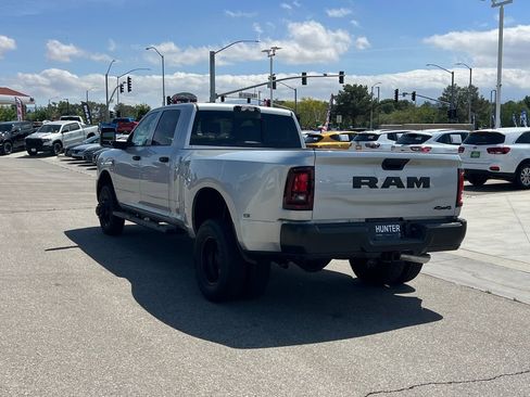 New 2026 RAM 3500 Tradesman AWD/4WD image 4