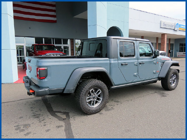 Certified 2026 Jeep Gladiator Mojave AWD/4WD image 7