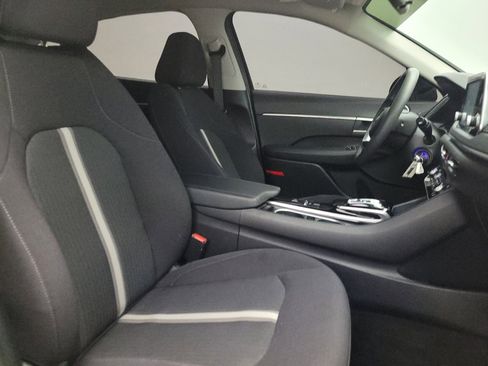 Used 2023 Hyundai Sonata SE FWD image 21