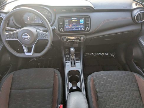 Used 2024 Nissan Kicks SR FWD image 15