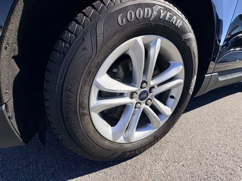 Used 2020 Ford Edge SEL AWD/4WD image 14