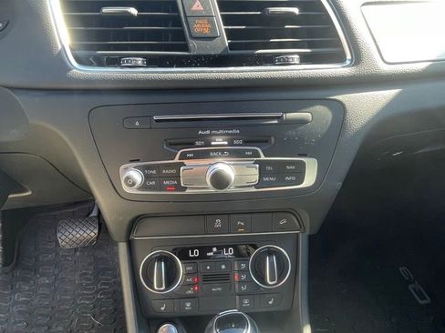 Used 2017 Audi Q3 2.0T Premium Plus w/ Premium Plus Package image 9