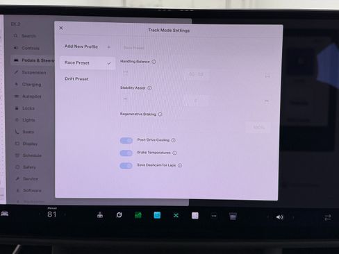 Used 2021 Tesla Model S Plaid AWD/4WD image 25
