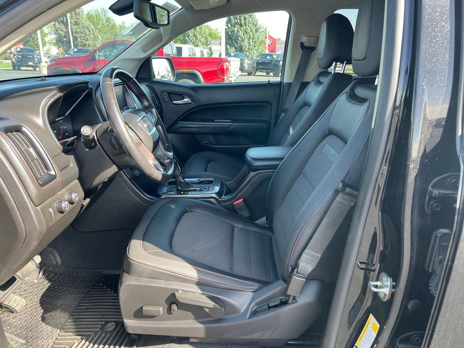 Used 2019 GMC Canyon All Terrain AWD/4WD image 9