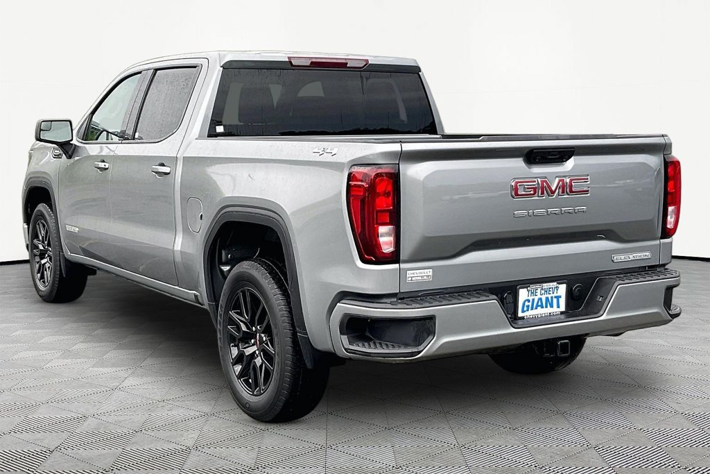 Used 2025 GMC Sierra 1500 Elevation AWD/4WD image 4