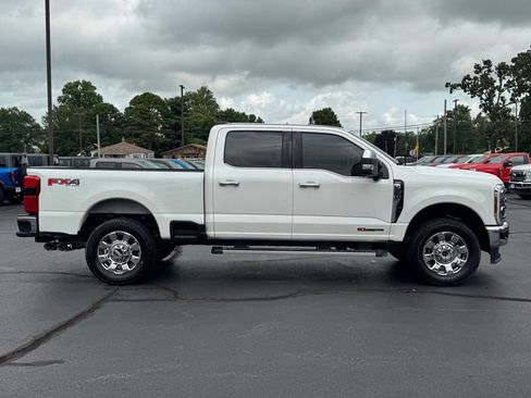 Used 2026 Ford F350 Lariat w/ Lariat Premium Package AWD/4WD image 22