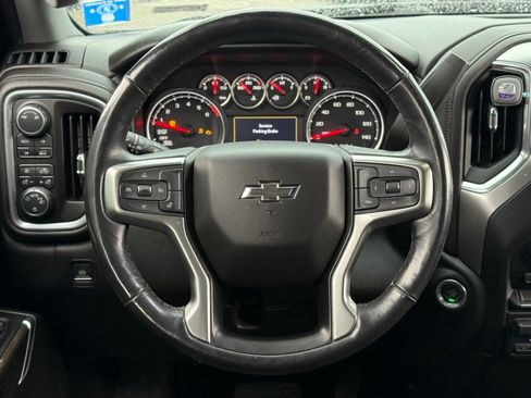 Used 2019 Chevrolet Silverado 1500 RST w/ All-Star Edition image 16