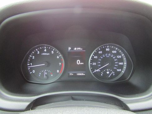 Used 2018 Hyundai Elantra GT Sport FWD image 13