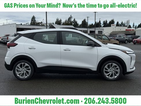 New 2027 Chevrolet Bolt LT w/ Comfort Package FWD image 6
