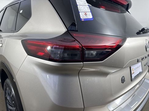 New 2026 Nissan Rogue Platinum w/ Tech Package image 31